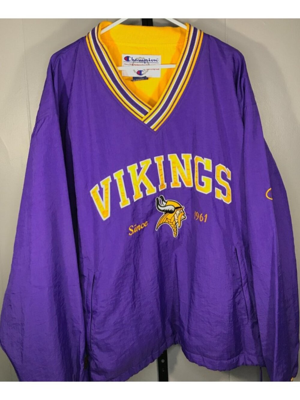 Vintage NFL Champion Minnesota Vikings Windbreaker Pullover V Neck XL